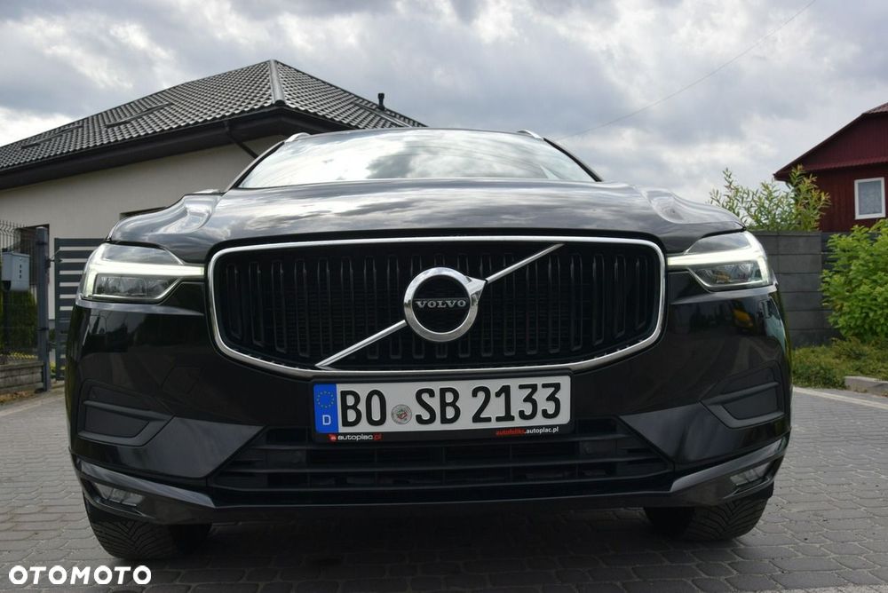 Volvo XC 60 D4 AWD Geartronic Momentum - 8