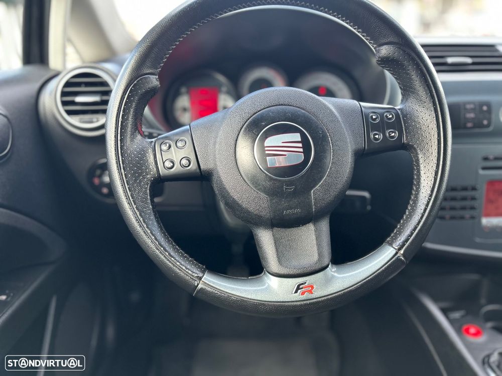SEAT Leon 2.0 TDI FR - 16