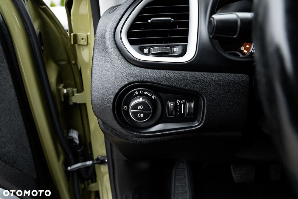 Jeep Renegade 1.4 MultiAir Active Drive Automatik 75th Anniversary - 30