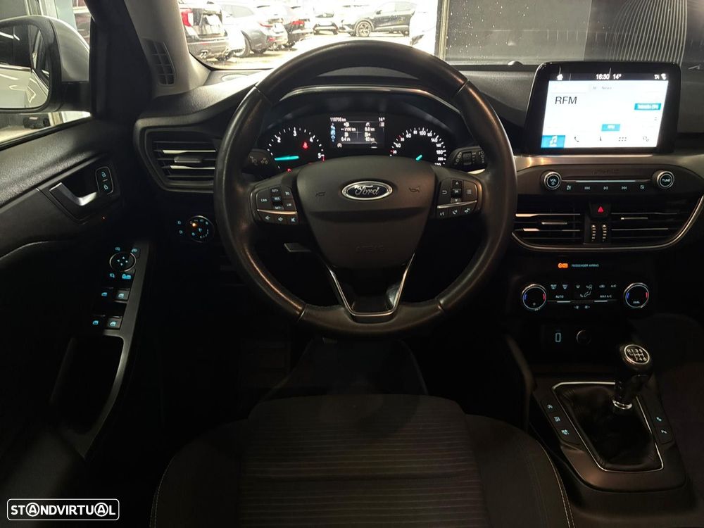 Ford Focus SW 1.5 TDCi EcoBlue Titanium - 28