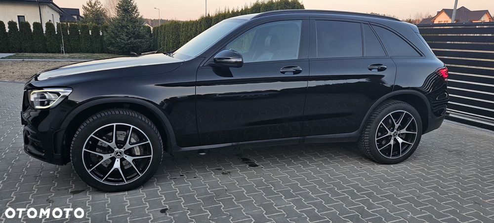 Mercedes-Benz GLC 220 d 4Matic 9G-TRONIC AMG Line - 4