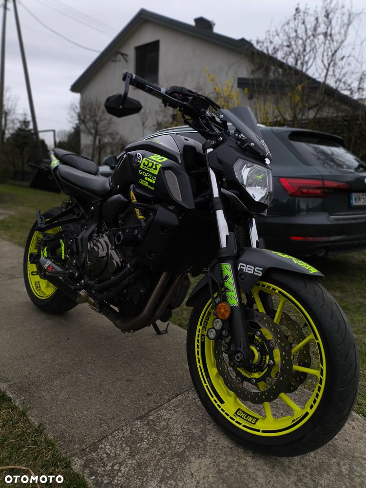 Yamaha MT - 10