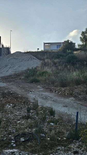 Terreno para construção de moradia - Grande imagem: 2/10
