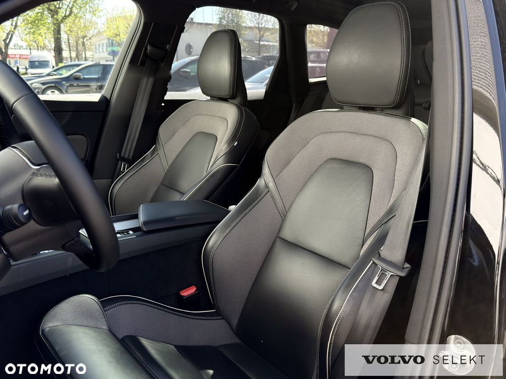 Volvo XC 60 - 24