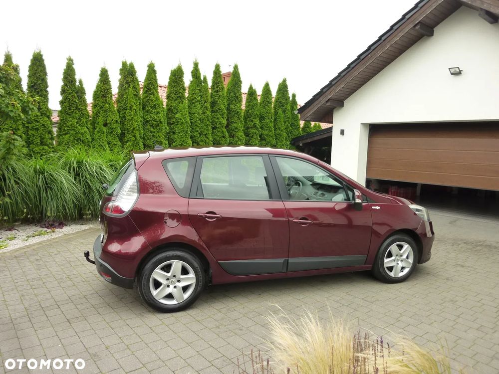 Renault Scenic 1.6 16V 110 Dynamique - 10