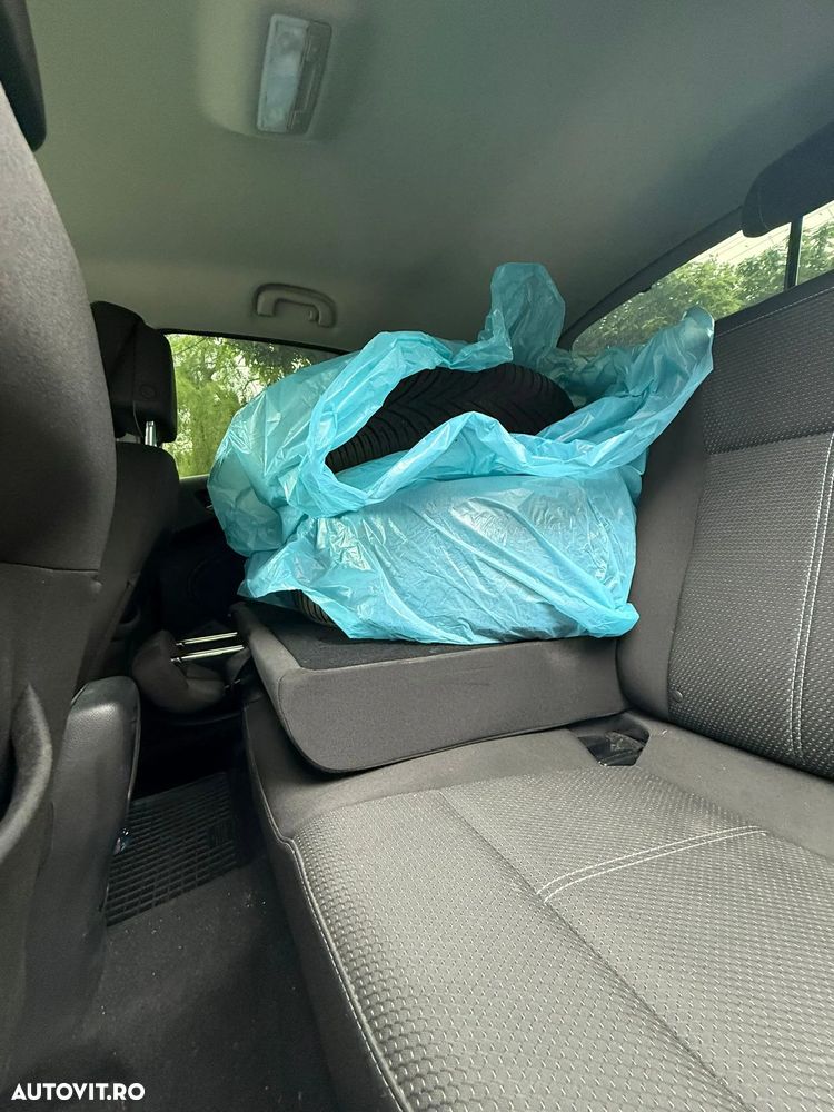 Opel Astra 1.7 CDTI DPF Exklusiv - 35