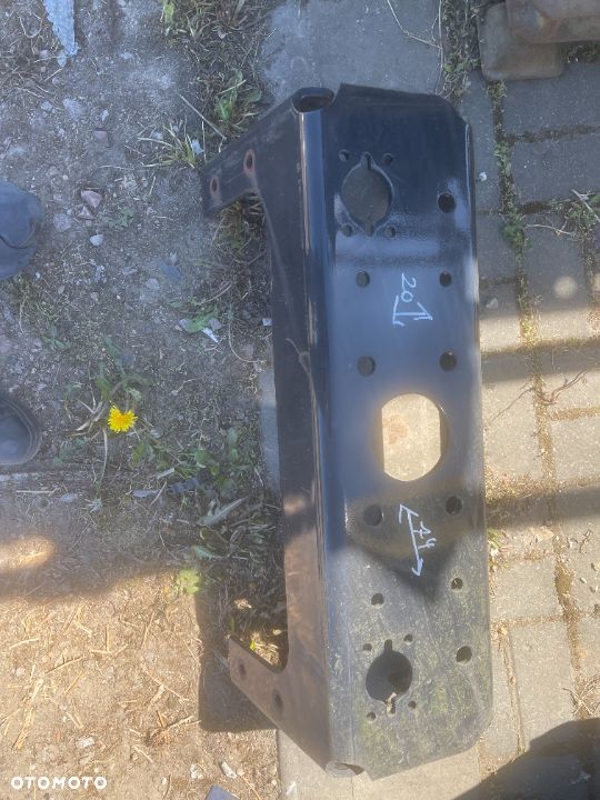 Belka Tył Mocowanie Zaczepu Przyczepy 74 cm - 1