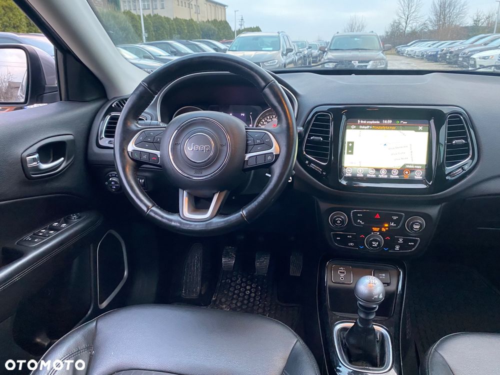 Jeep Compass 1.4 MultiAir Longitude - 23