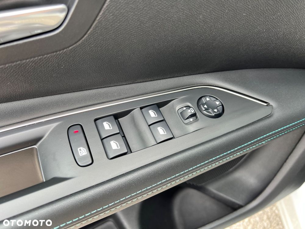 Peugeot 3008 1.5 BlueHDi Crossway S&S EAT8 - 37