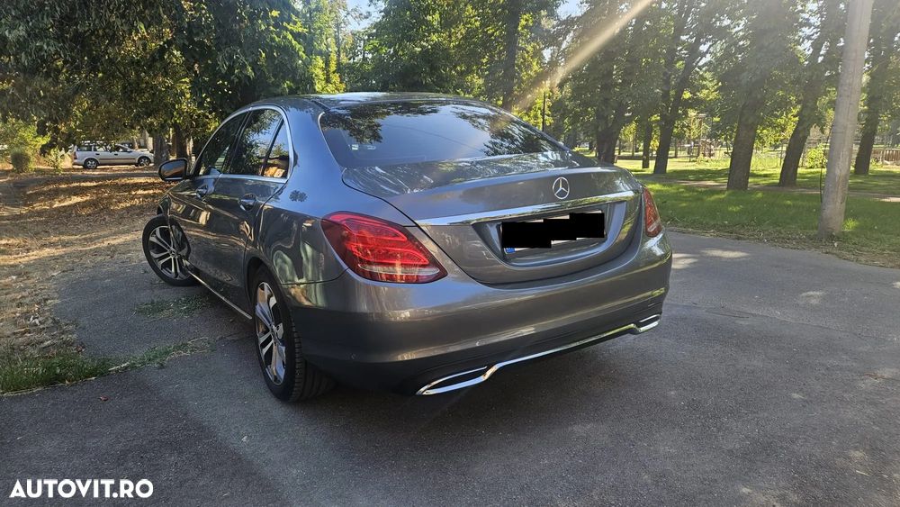 Mercedes-Benz C - 5