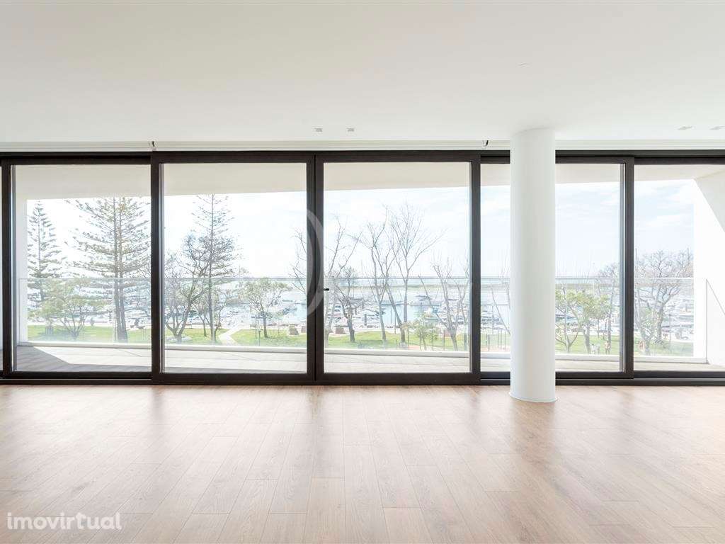 Apartamento T2 com Varanda, Del Mar Marina I, em Olhão, Algarve - Grande imagem: 3/60