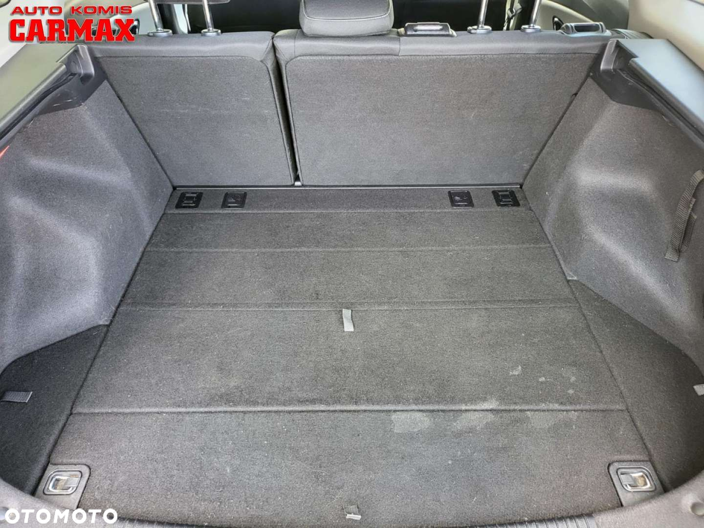 Kia Ceed 1.6 CRDi 136 DCT ISG SW Platinum Edition - 30