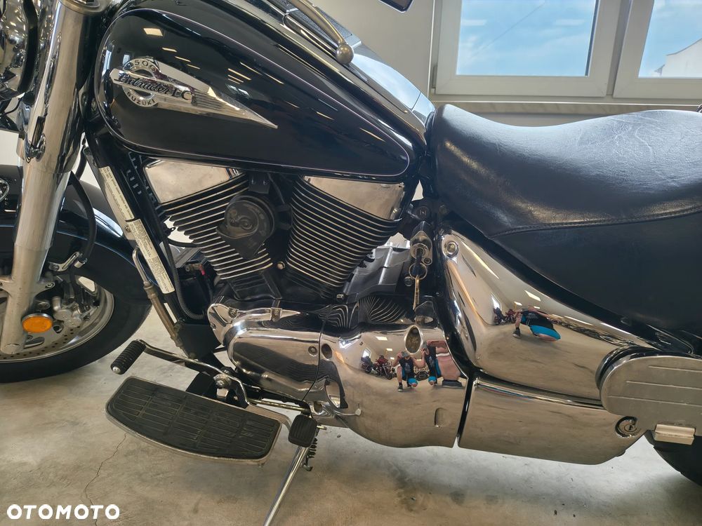 Suzuki Intruder - 6