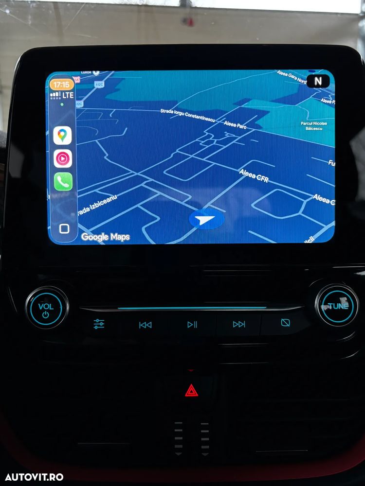 Ford Fiesta 1.0 EcoBoost ST Line - 34