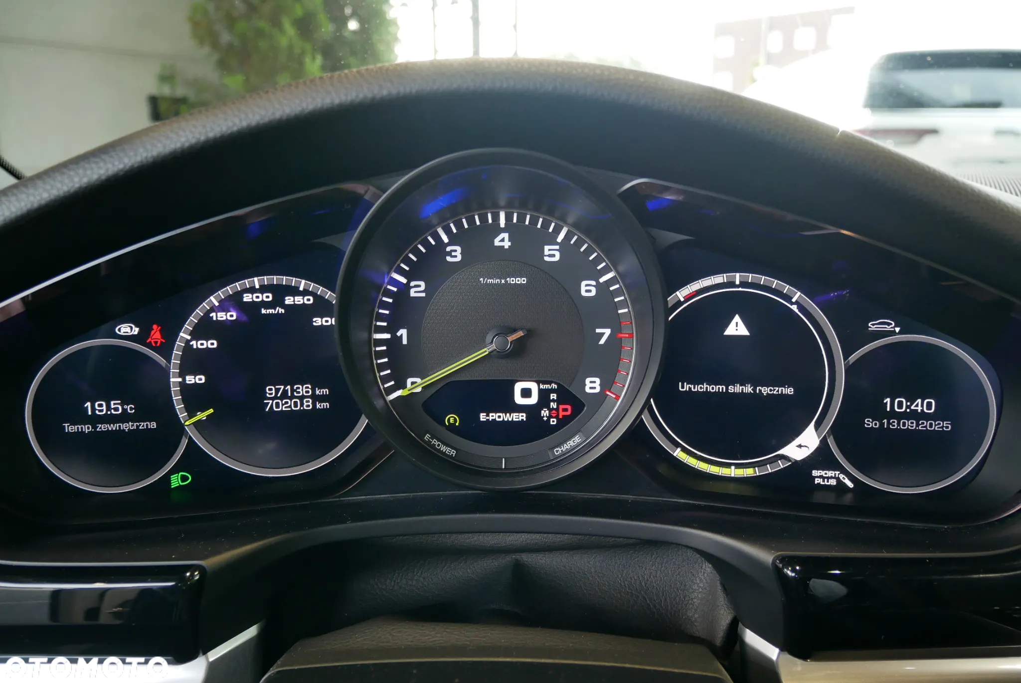 Porsche Panamera - 23