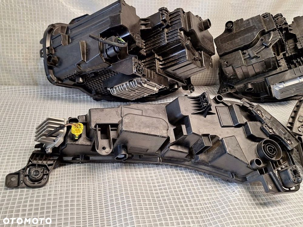 lynkco 01 lampa przod full led prawa lewa komplet orginal europa demont - 4