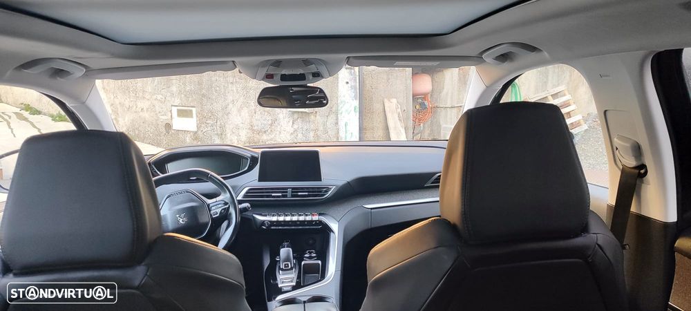 Peugeot 3008 1.6 BlueHDi GT Line Grip Control EAT6 - 11