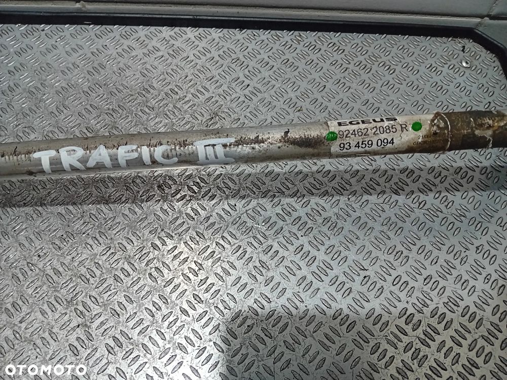 przewód klimatyzacji Renault Trafic III 1.6 DCI 2018 924622085R - 2