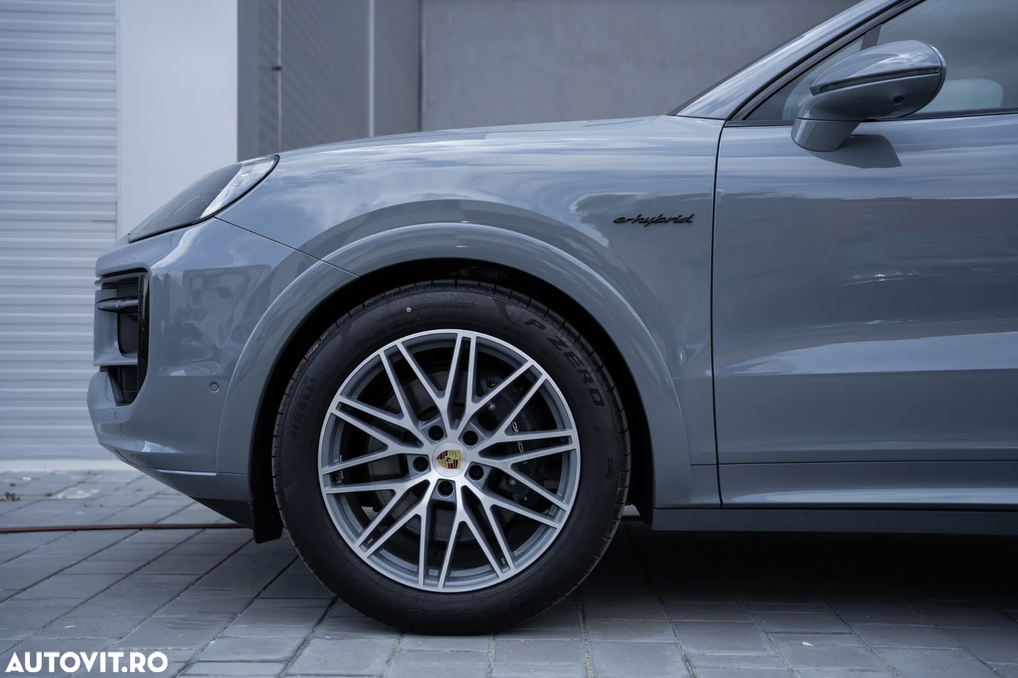 Porsche Cayenne Coupe - 10