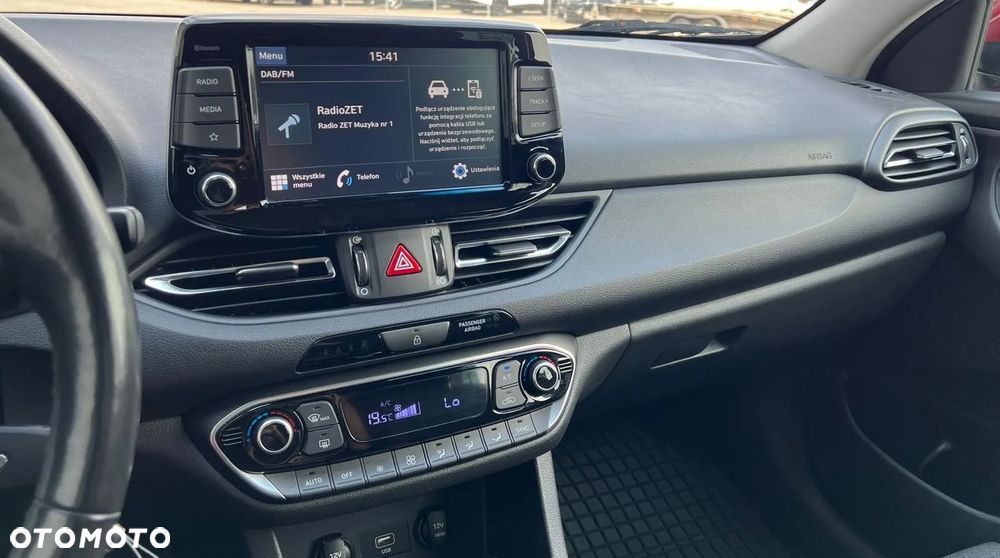 Hyundai i30 1.5 T-GDI 48V Premium DCT - 9