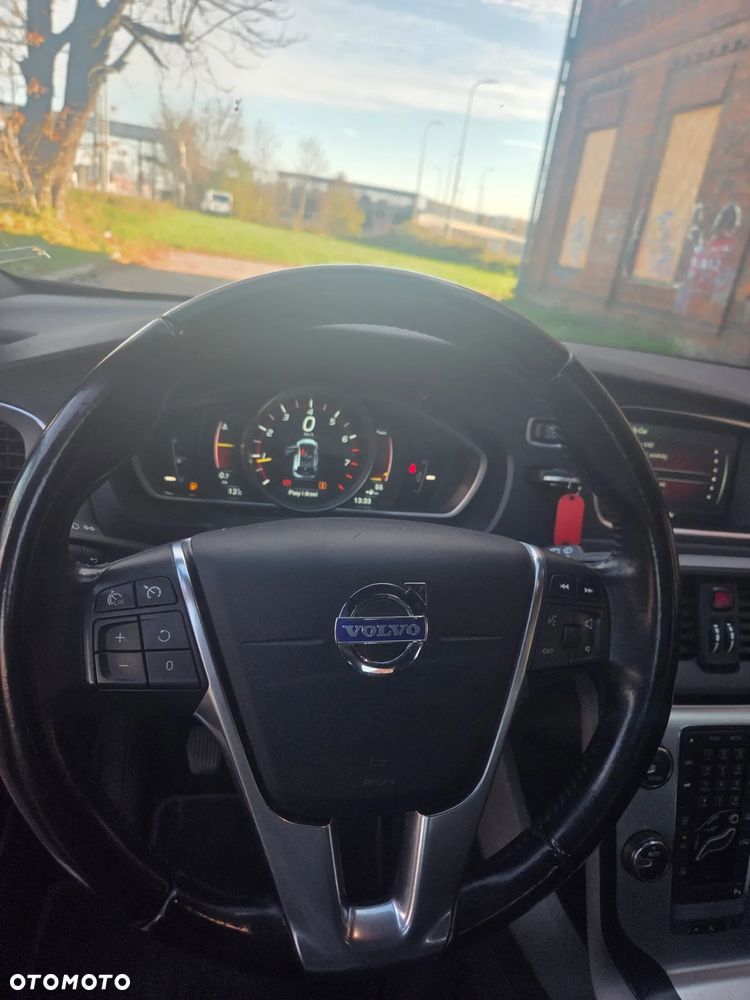 Volvo V40 T3 Ocean Race - 27