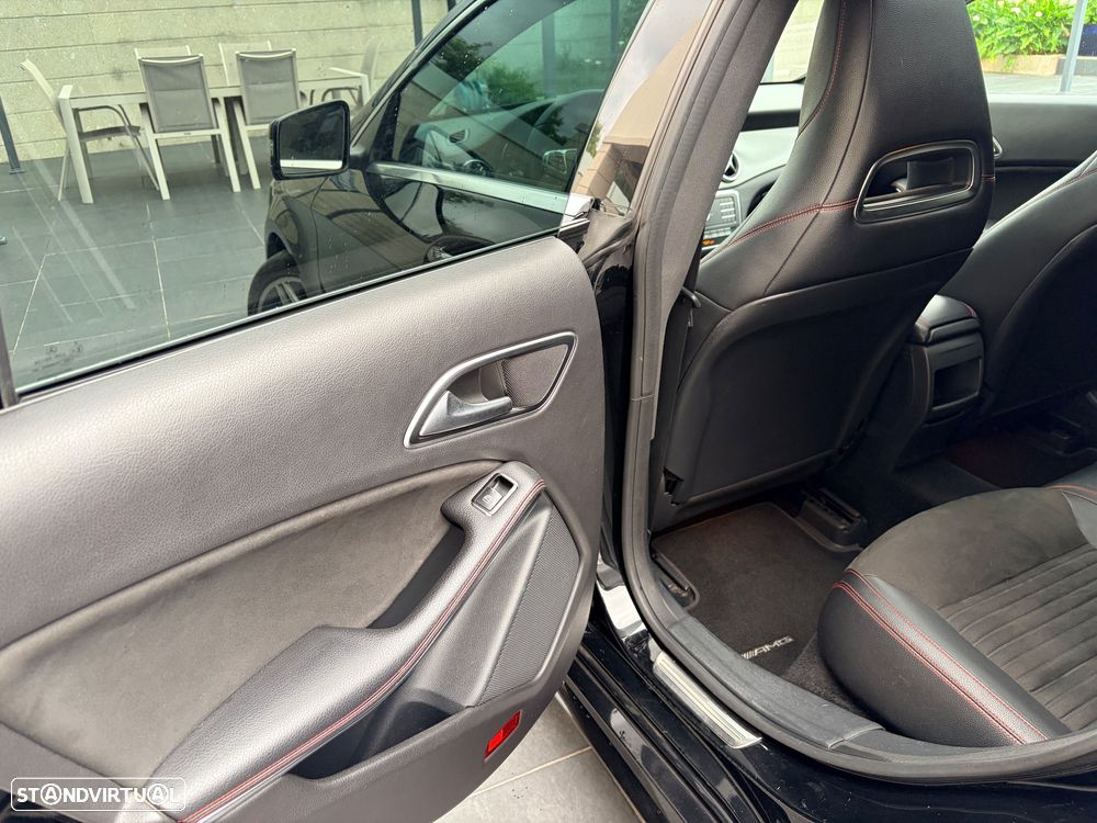 Mercedes-Benz CLA 200 d Shooting Brake AMG Line - 10