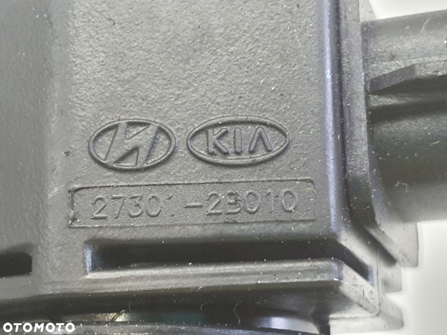 Hyundai i30 1.6 16V CEWKA ZAPŁONOWA 27301-2B010 - 3