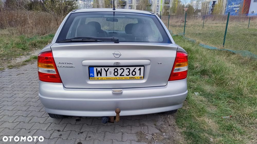 Opel Astra 1.4 Enjoy - 3
