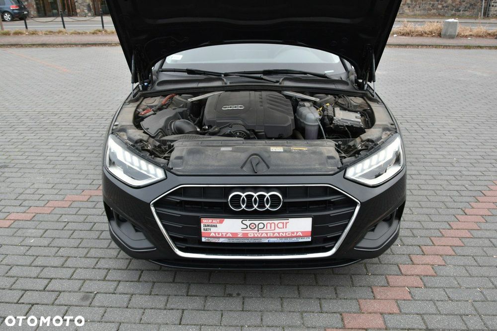 Audi A4 Limousine - 30