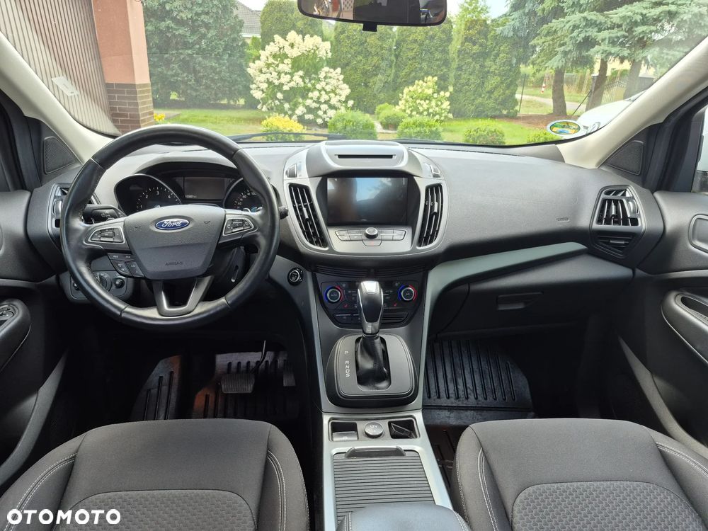 Ford Kuga 1.5 TDCi 2x4 Cool & Connect - 19