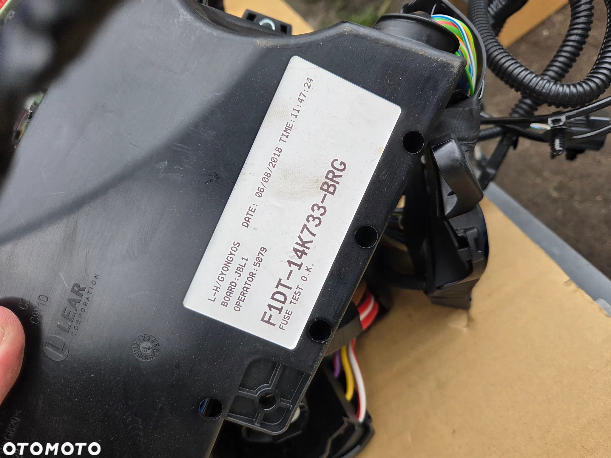 wiązka instalacja Ford C-Max II C344 2058234 F1DT-14K733-BRG AV6T-14A067-AD F1DZ-14290-W skrzynka bezpieczników BSI - 8