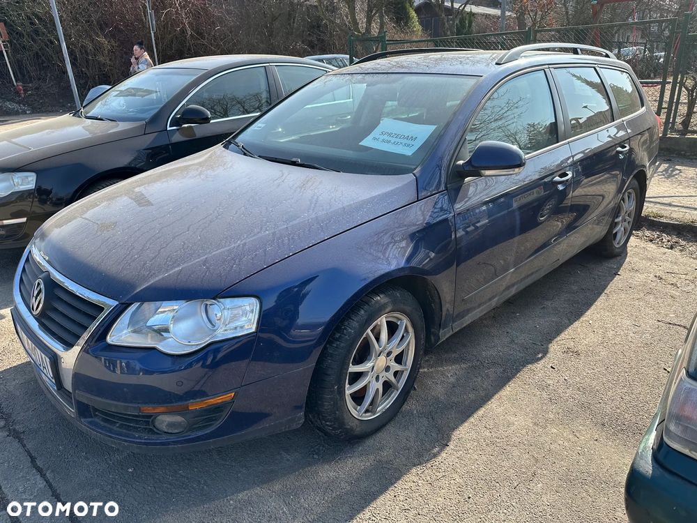 Volkswagen Passat 1.9 TDI DPF Trendline - 9