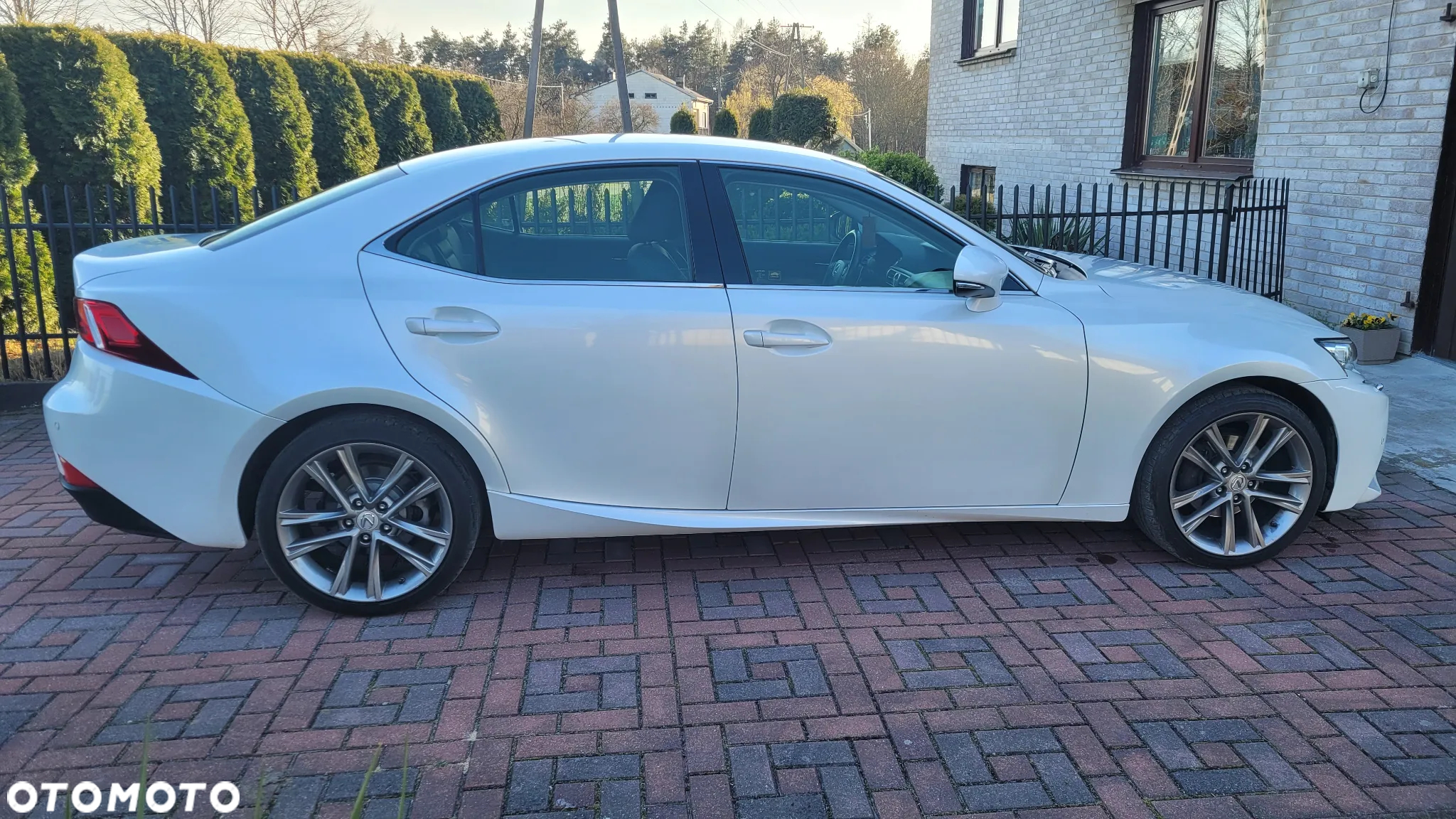 Lexus IS - 3