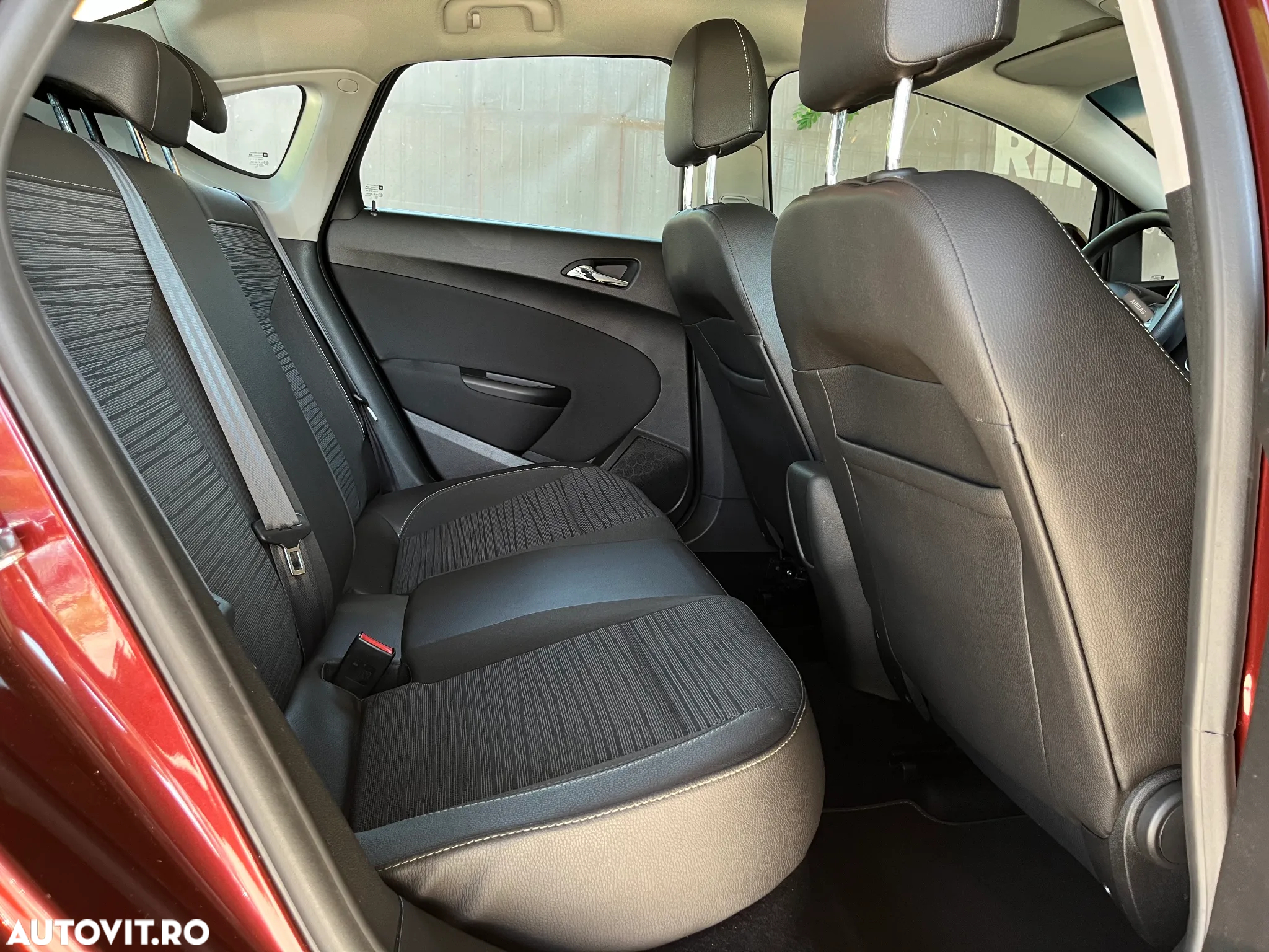 Opel Astra 1.6 TWINPORT ECOTEC Active - 15