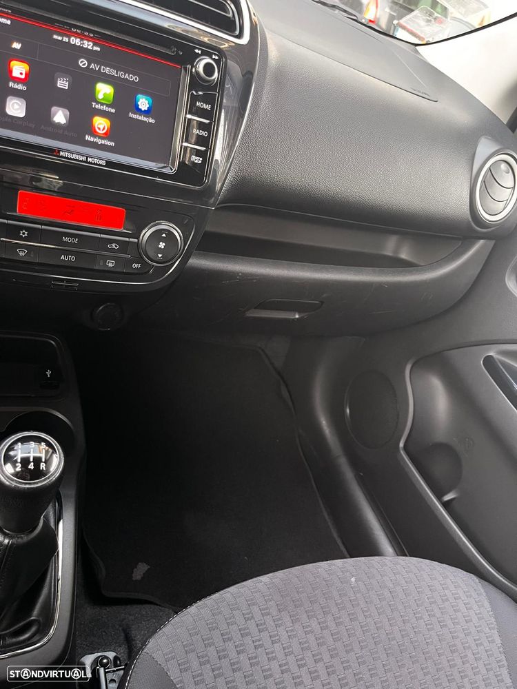 Mitsubishi Space Star 1.2 Intense Connect Edition - 3