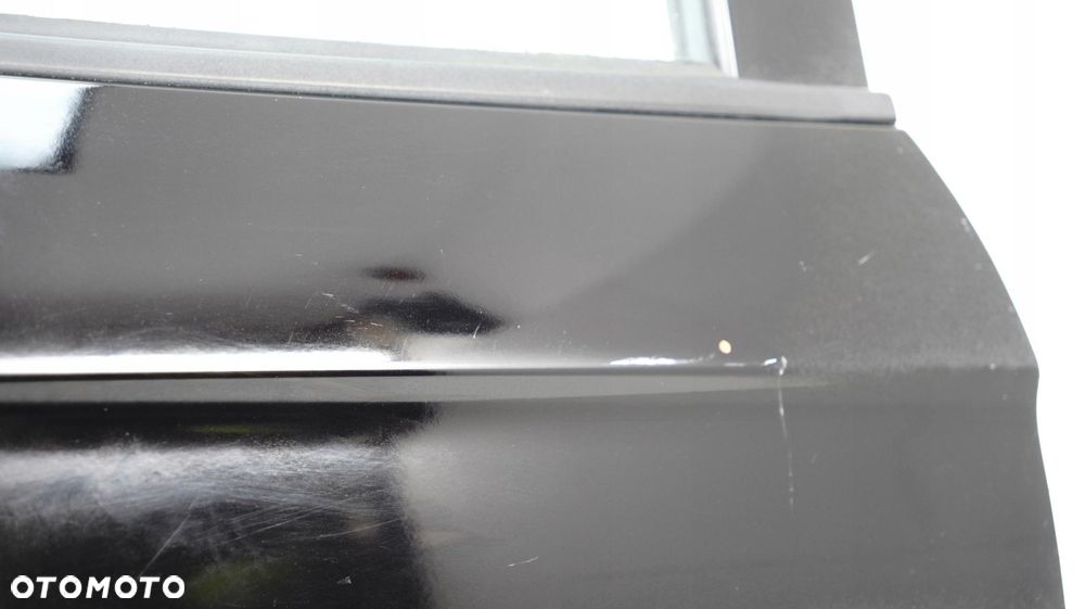 DRZWI PRAWY TYŁ KIA SOUL I 08-11R 9H - 9