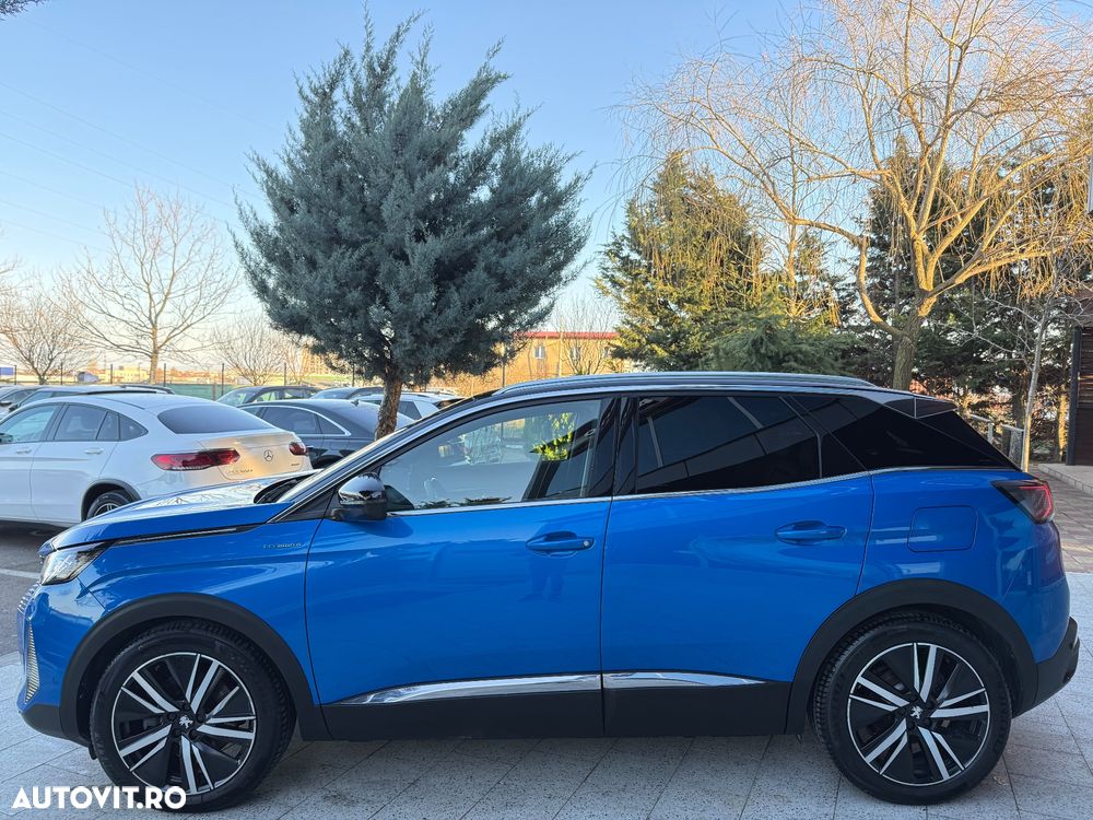 Peugeot 3008 Hybrid4 300 e-EAT8 GT Pack - 4