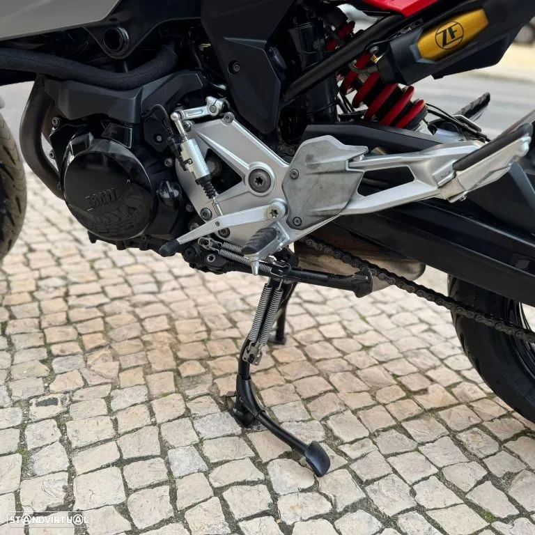 BMW F 900 XR - 28