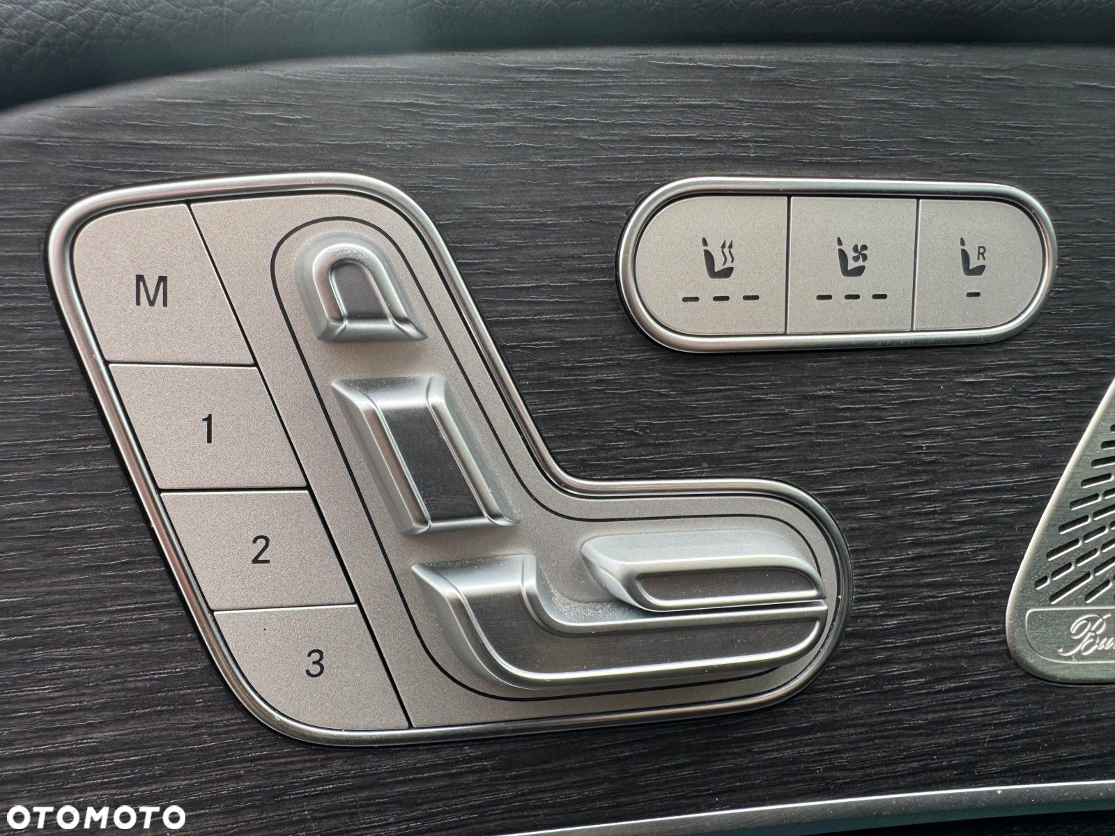 Mercedes-Benz GLE - 20
