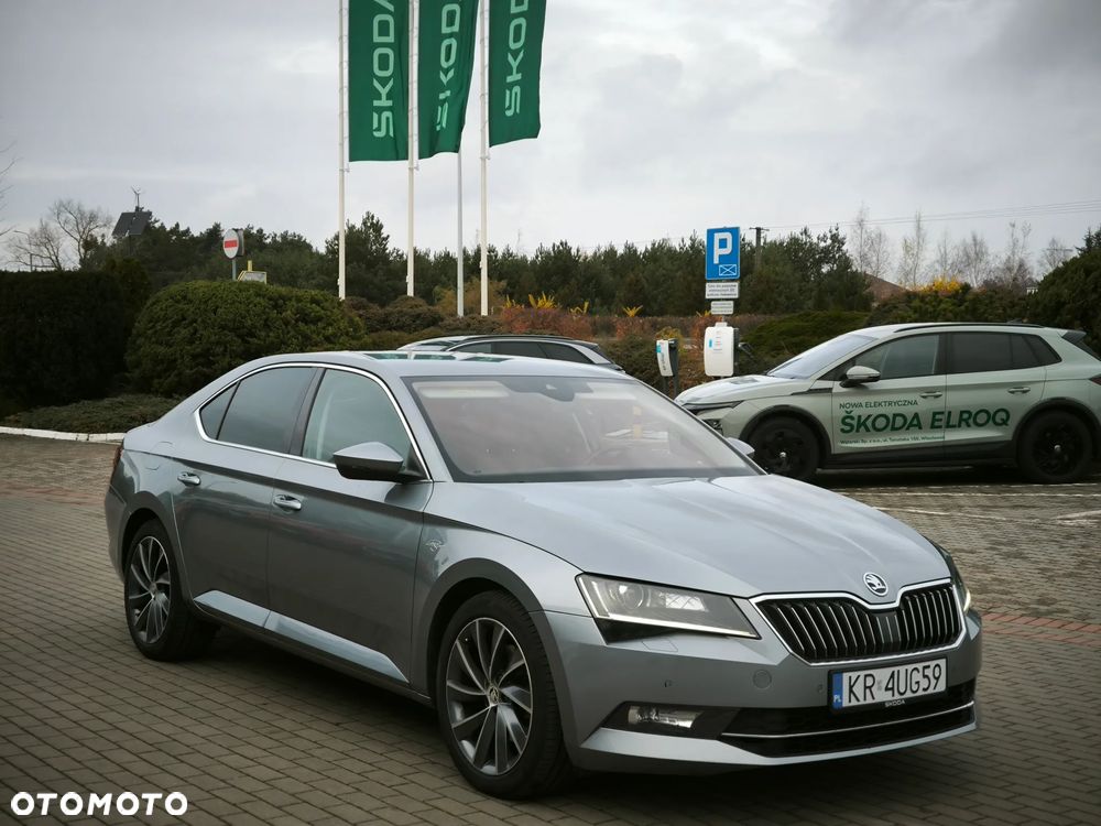 Skoda Superb 2.0 TDI 4x4 L&K DSG - 3