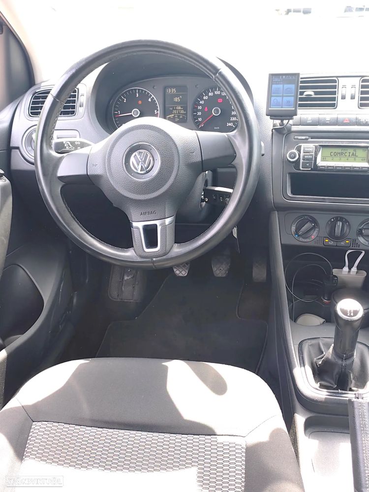 VW Polo 1.6 TDI Confortline BlueMotion - 10