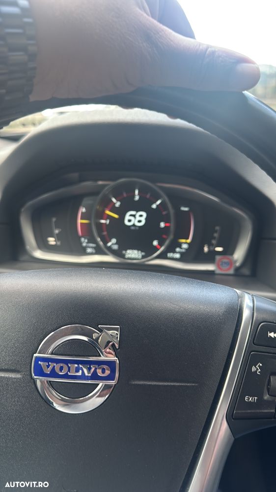 Volvo V70 D4 Geartronic Momentum - 8