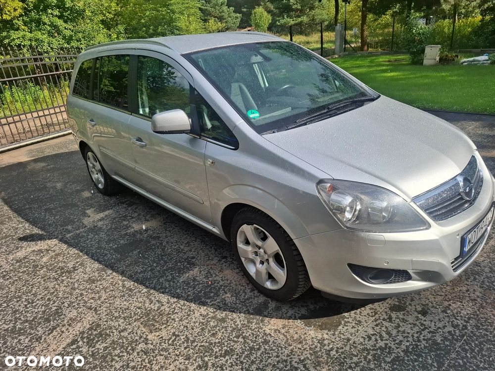 Opel Zafira 1.9 CDTI Cosmo - 7