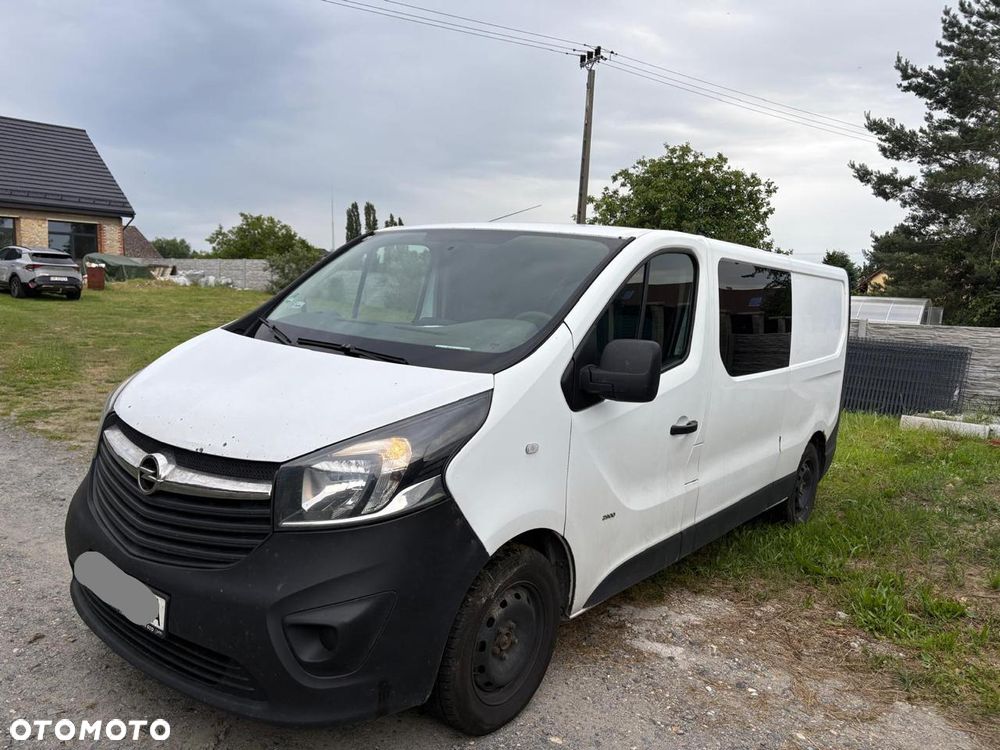 Opel Vivaro - 1