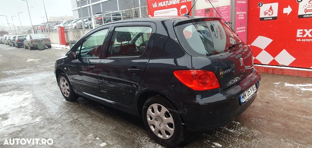 Peugeot 307 1.6HDi XR - 3