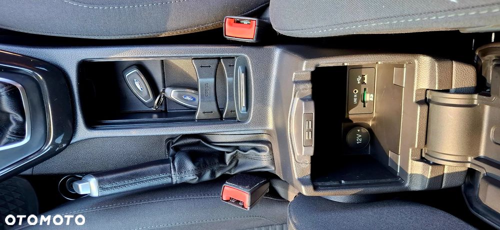 Ford Focus 1.5 EcoBoost STart-Stopp-System ST-LINE - 28