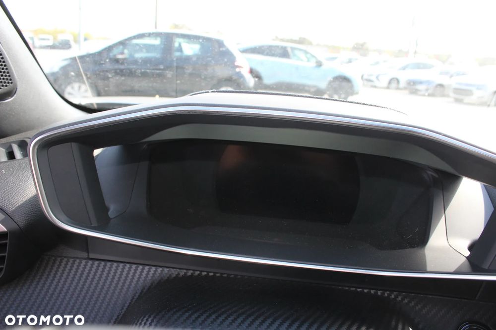 Peugeot 2008 GT+ - 28