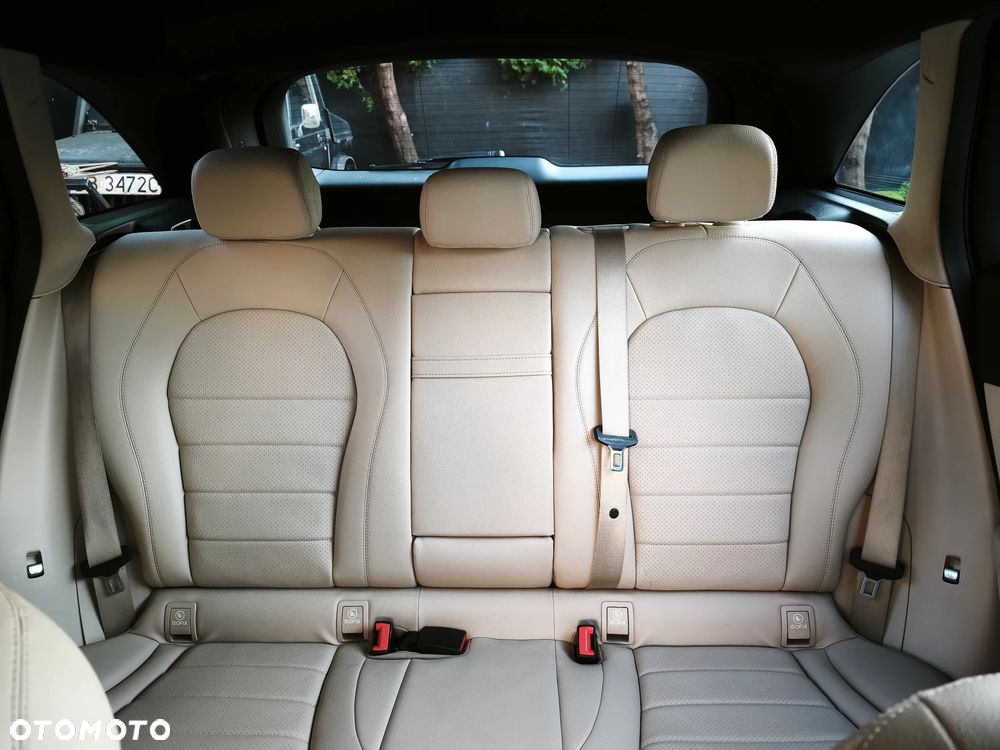 Mercedes-Benz GLC 300 4-Matic - 21