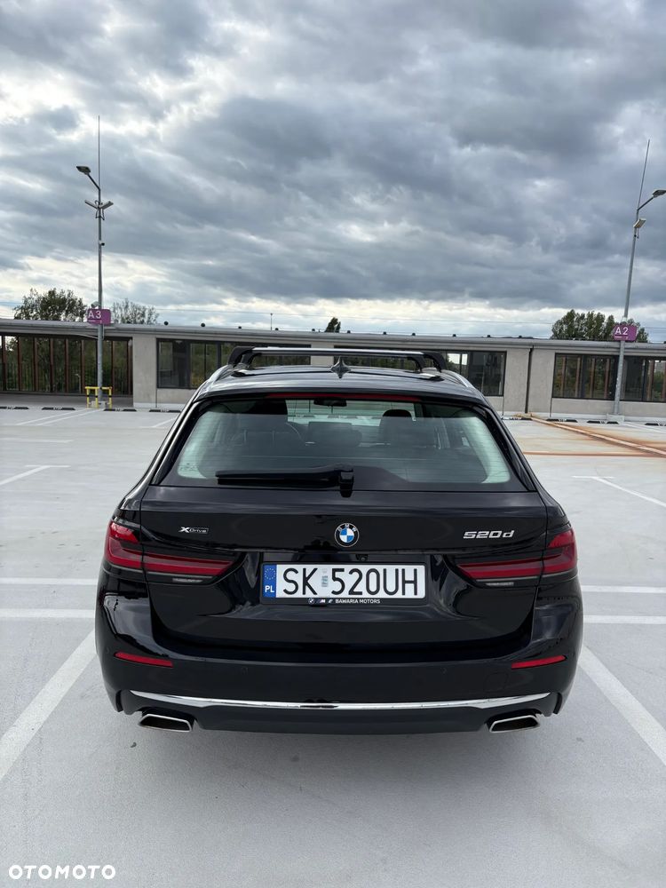 BMW Seria 5 520d Luxury Line - 6
