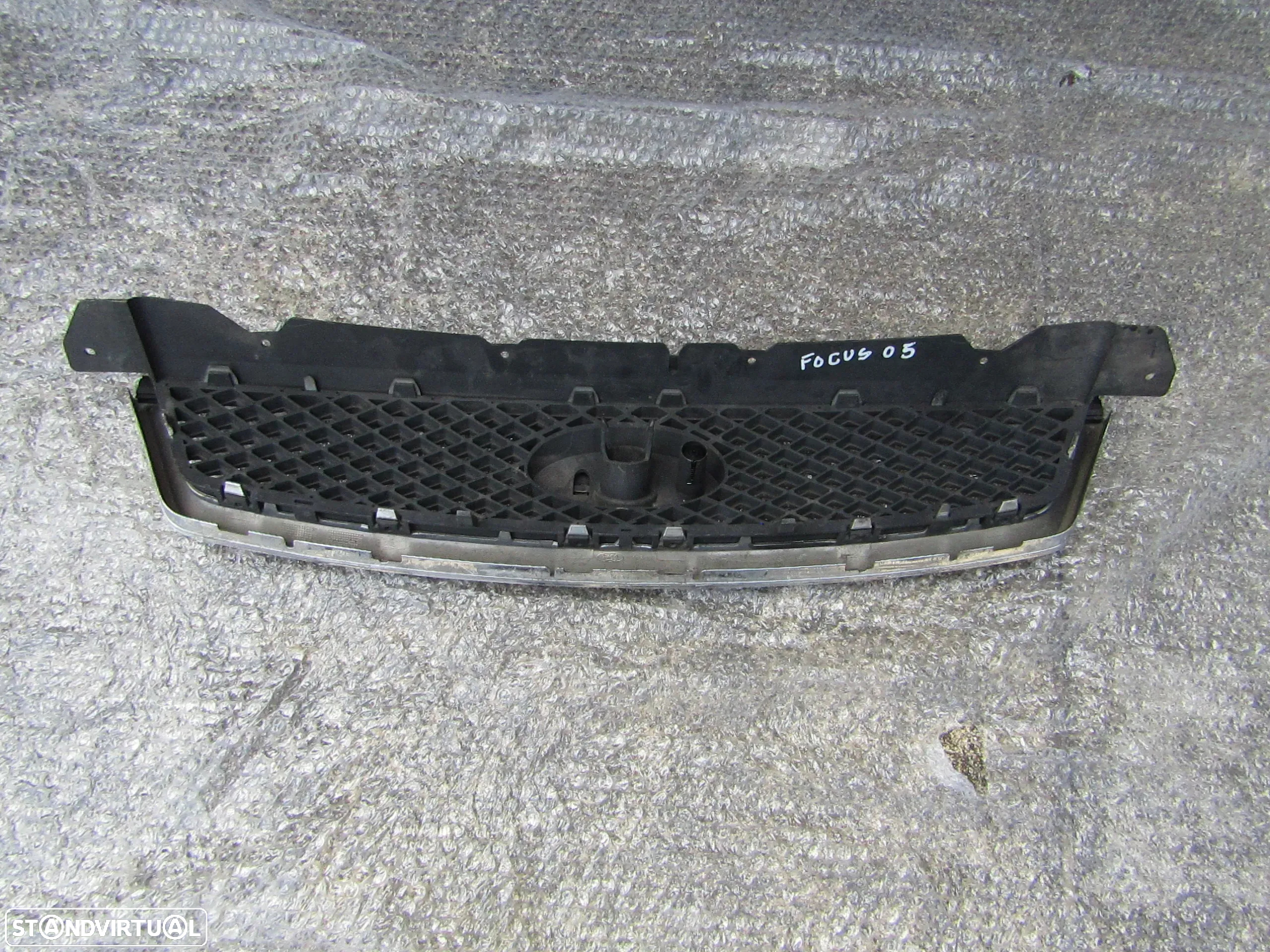 Grelha Ford Focus ano 2005 original - 4